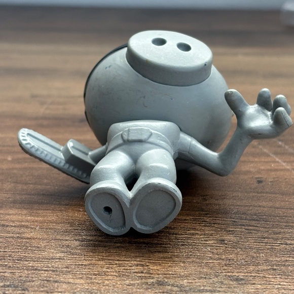 ROBLOX Piggy ROBBY CHASE Mini Toy Figure Collectible Action Figure Cake Topper - Picture 8 of 8